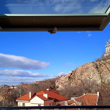 Apartment Cloud 6 -top Center,360° View,free Private Parking *