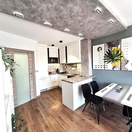 Cloud 6 -top Center,360° View,free Private Parking Daire