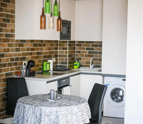 Cloud 6 -top Center,360° View,free Private Parking Lägenhet