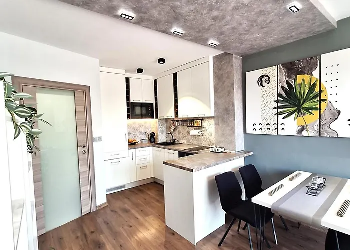 Cloud 6 -top Center,360° View,free Private Parking Lägenhet